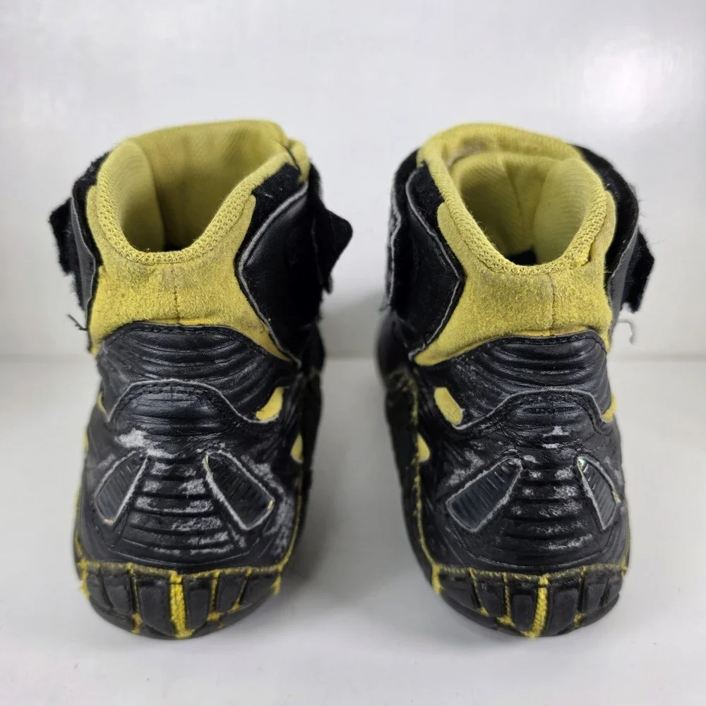 Asics tags rubbed